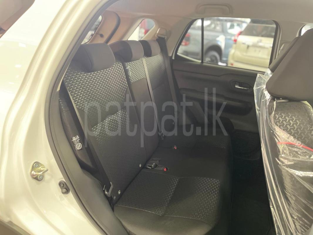 Toyota Raize 2025 - சான்றளிக்கப்பட்டது SUV sale in Sri Lanka - patpat.lk