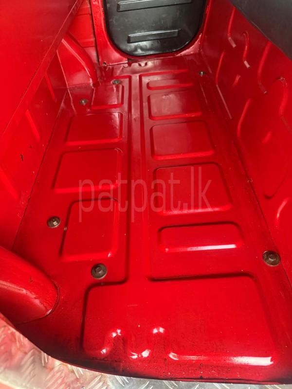 Advertisement image 4