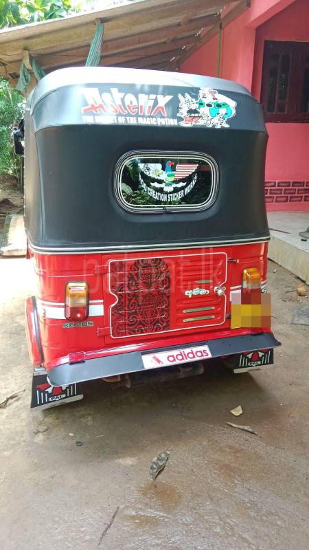 Bajaj 4 stroke 2011 - பயன்படுத்தப்பட்டது முச்சக்கர வண்டி sale in Sri Lanka - patpat.lk