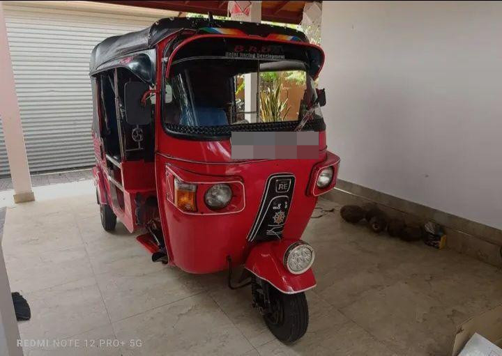 Bajaj 4 stroke 2012 - Used Three wheeler sale in Sri Lanka - patpat.lk