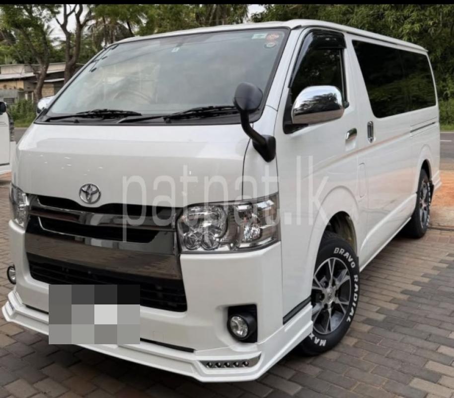 Toyota Hiace 2017 - பயன்படுத்தப்பட்டது வேன் sale in Sri Lanka - patpat.lk