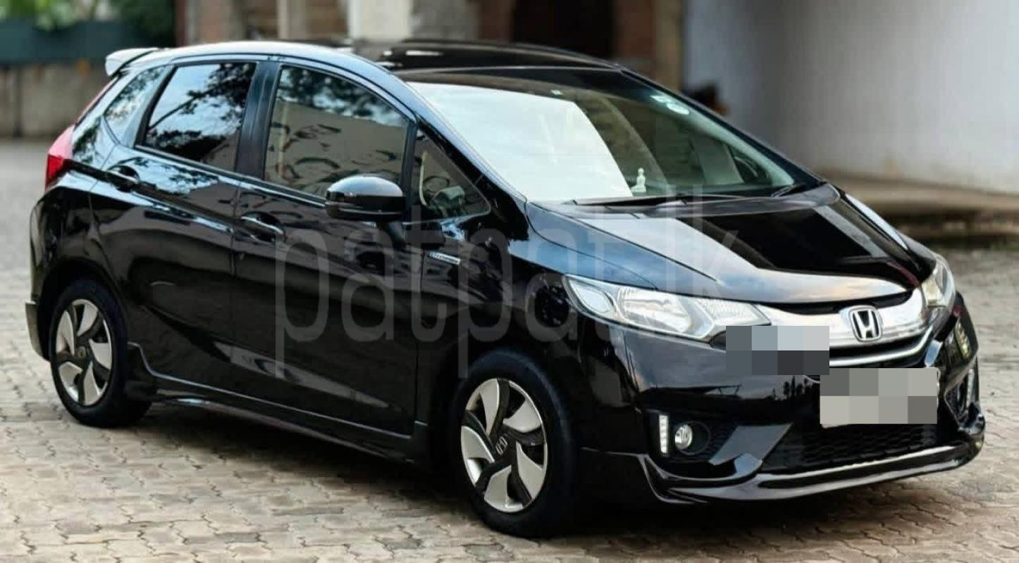 Honda Fit 2014 - பயன்படுத்தப்பட்டது கார் sale in Sri Lanka - patpat.lk