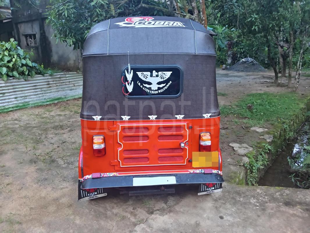 Bajaj Three Wheel 2012 - பயன்படுத்தப்பட்டது முச்சக்கர வண்டி sale in Sri Lanka - patpat.lk