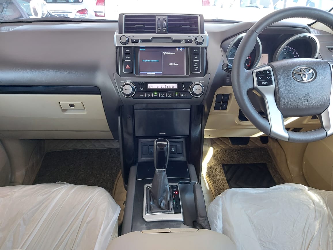 Toyota Land Cruiser Prado 2016 - Used SUV sale in Sri Lanka - patpat.lk