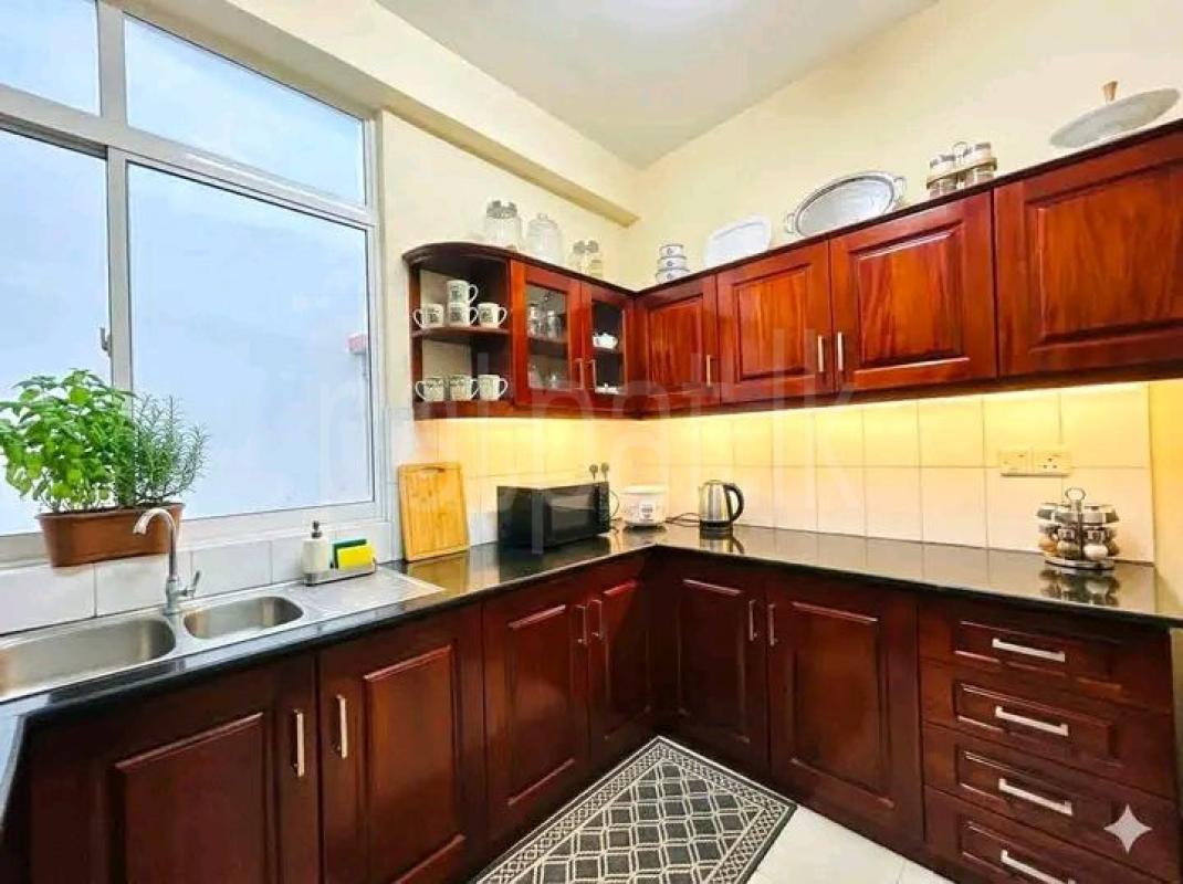 Furnished Apartment for Sale in Wellawatta (Colombo 06)
