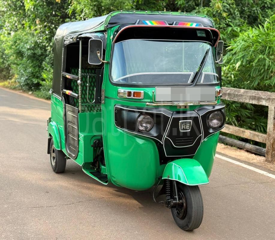 Bajaj Three Wheel 2015 - භාවිතා කරන ලද ත්‍රිරෝද රථය sale in Sri Lanka - patpat.lk