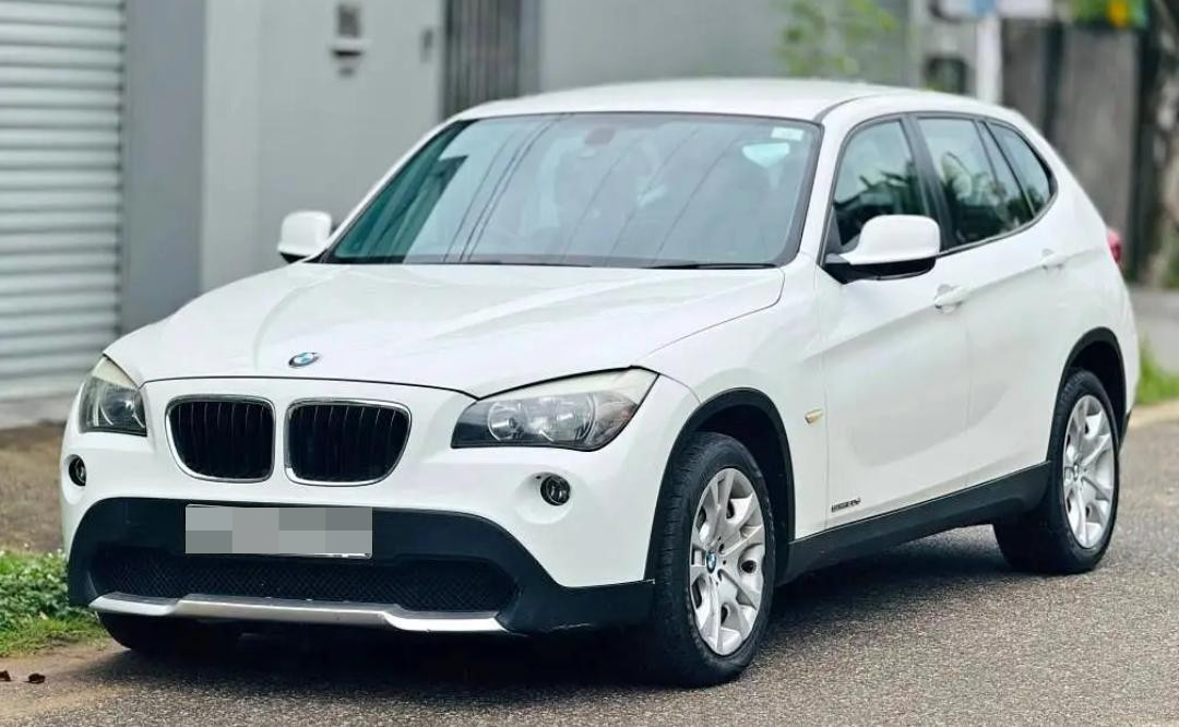 BMW X Series 2011 - பயன்படுத்தப்பட்டது SUV sale in Sri Lanka - patpat.lk