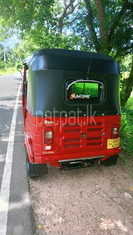 Bajaj 4 stroke 2012 - Used Three wheeler sale in Sri Lanka - patpat.lk