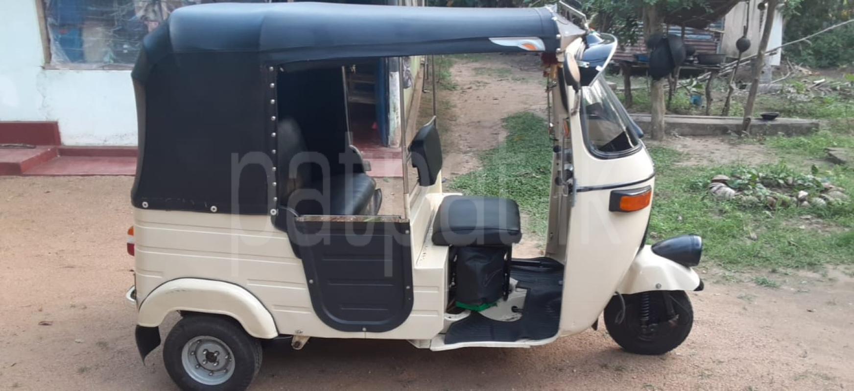 Bajaj Three Wheel 2007 - பயன்படுத்தப்பட்டது முச்சக்கர வண்டி sale in Sri Lanka - patpat.lk