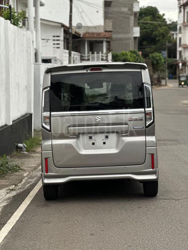 Advertisement image 4