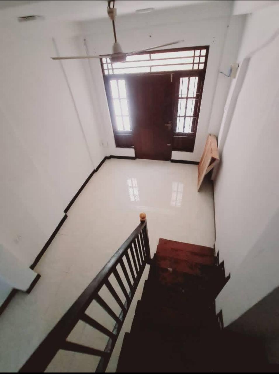 House for Sale in Maradana (Colombo 10)