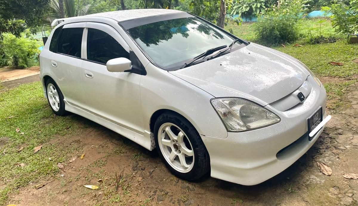 Honda Civic 2004 - Reconditioned Car sale in Sri Lanka - patpat.lk
