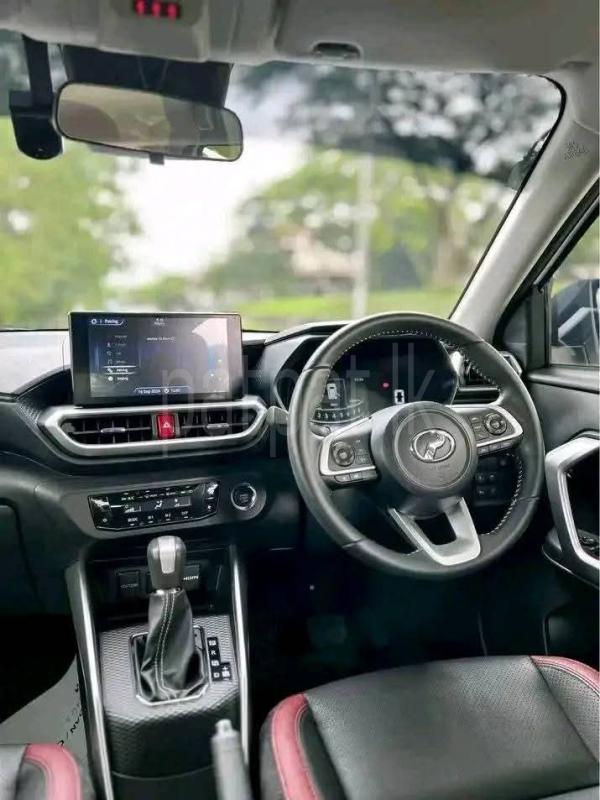 Advertisement image 4