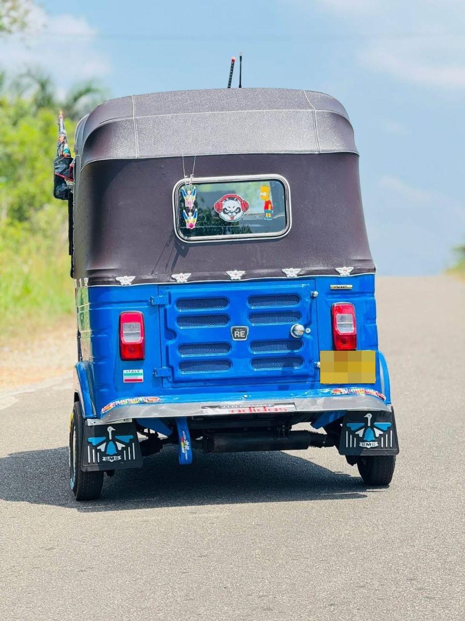 Advertisement image 5