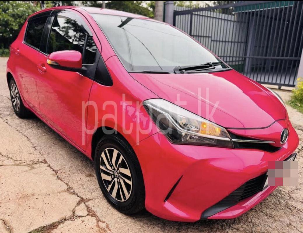 Toyota Vitz 2017 - பயன்படுத்தப்பட்டது கார் sale in Sri Lanka - patpat.lk