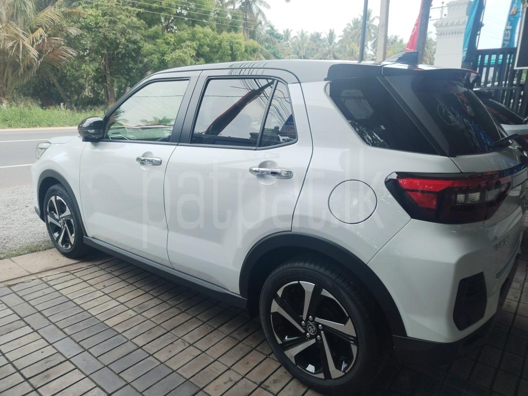 Toyota Raize 2026 - சான்றளிக்கப்பட்டது SUV sale in Sri Lanka - patpat.lk