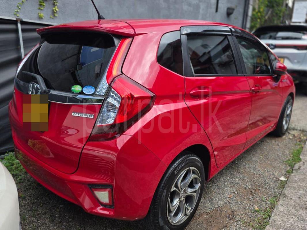 Advertisement image 4