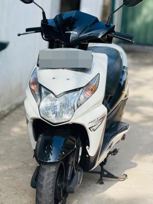 Advertisement image 4