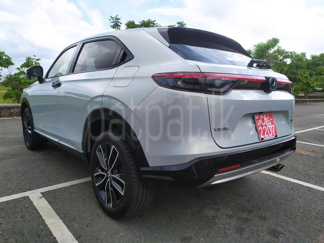 Advertisement image 5