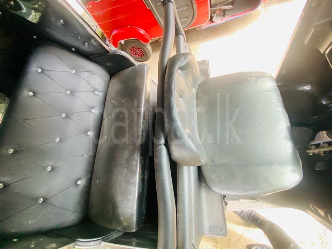 Advertisement image 4