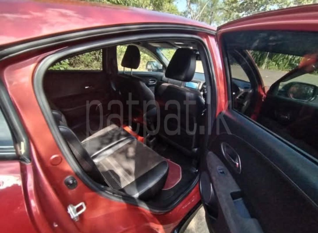 Advertisement image 4