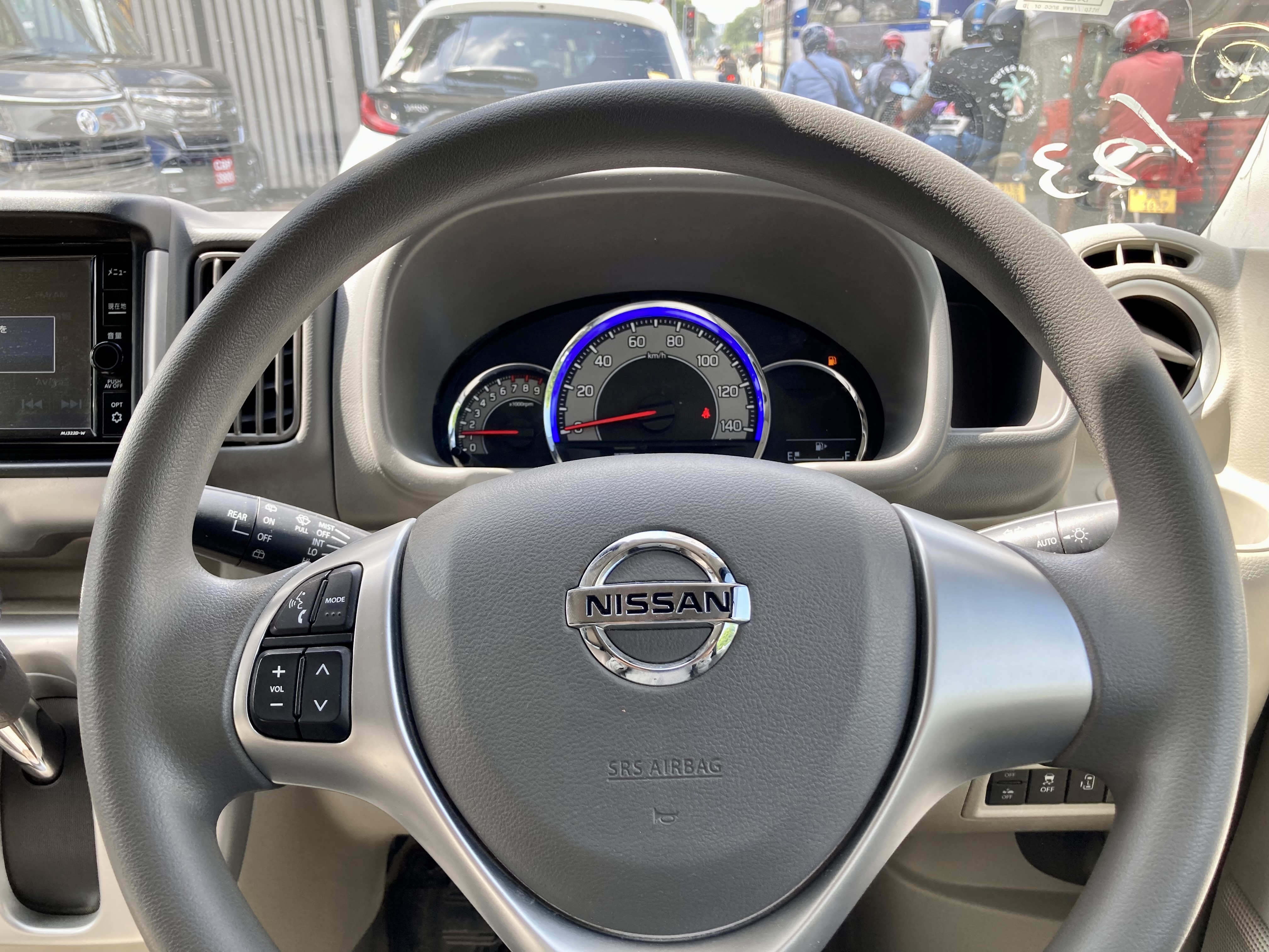 Nissan Cilper 2023 - சான்றளிக்கப்பட்டது வேன் sale in Sri Lanka - patpat.lk