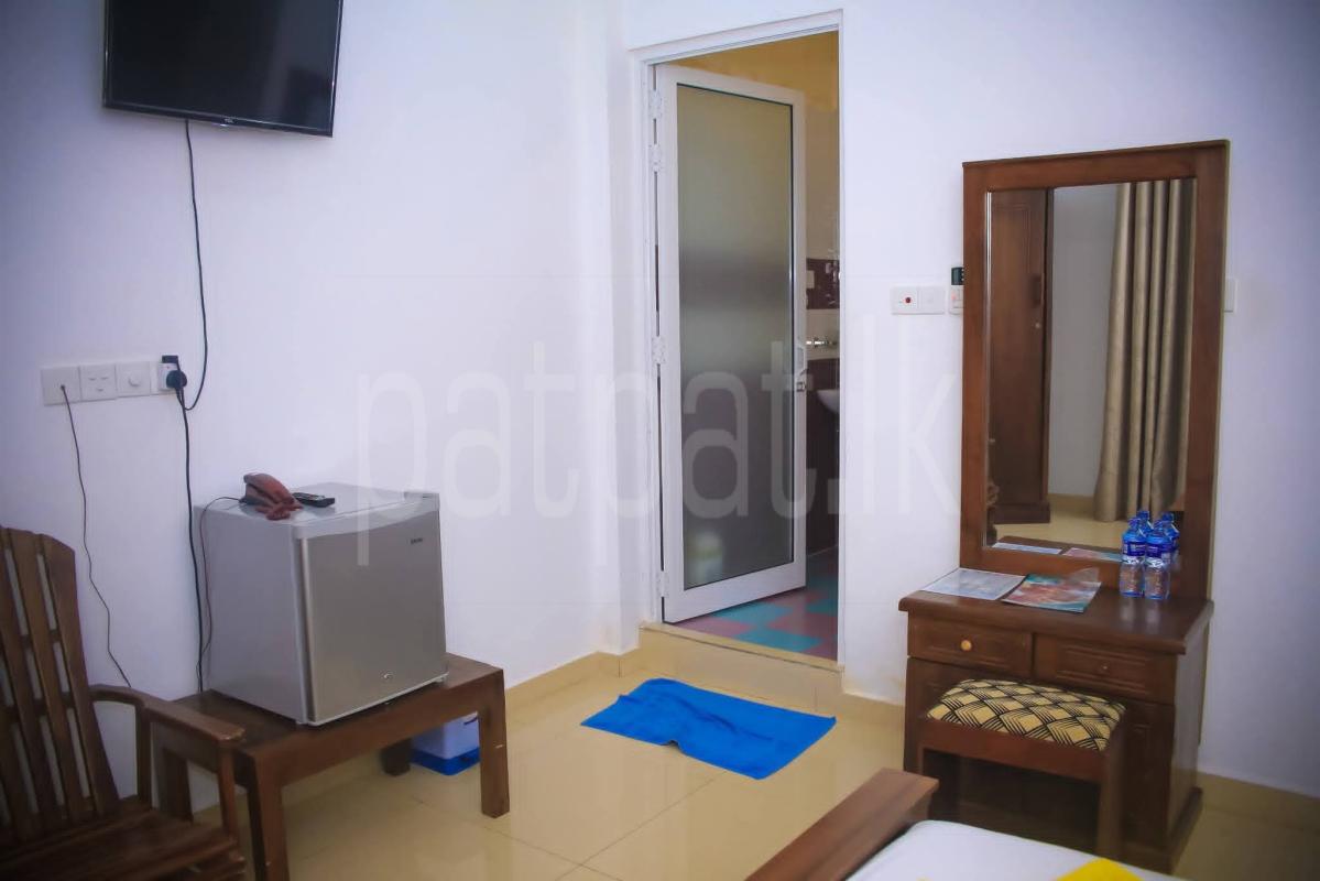 Advertisement image 6