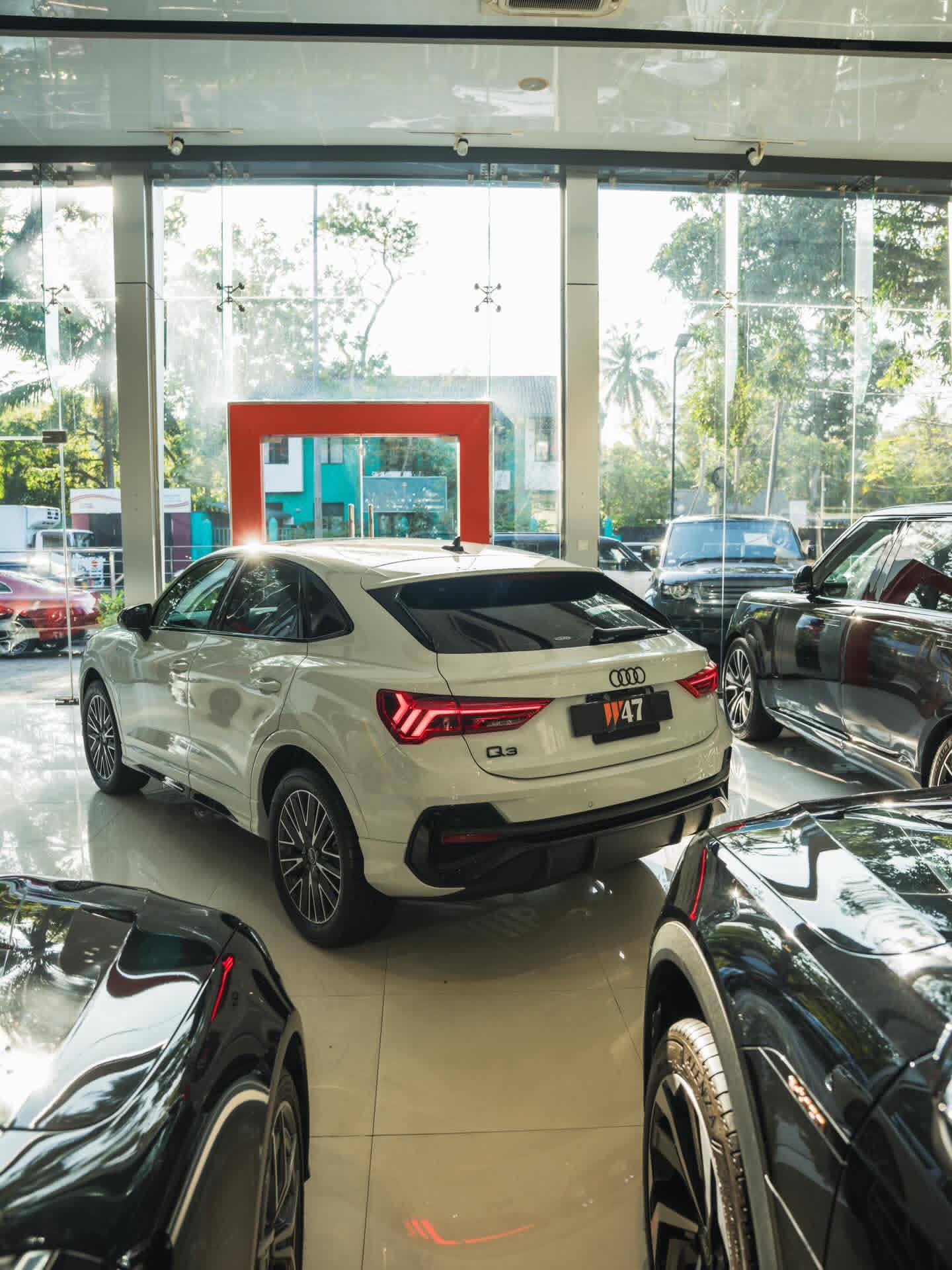 Audi Q3 2023 - Used Car sale in Sri Lanka - patpat.lk