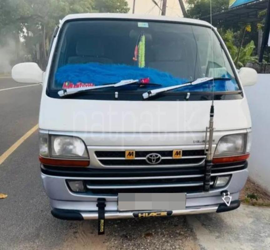 Toyota Hiace 2002 - பயன்படுத்தப்பட்டது வேன் sale in Sri Lanka - patpat.lk