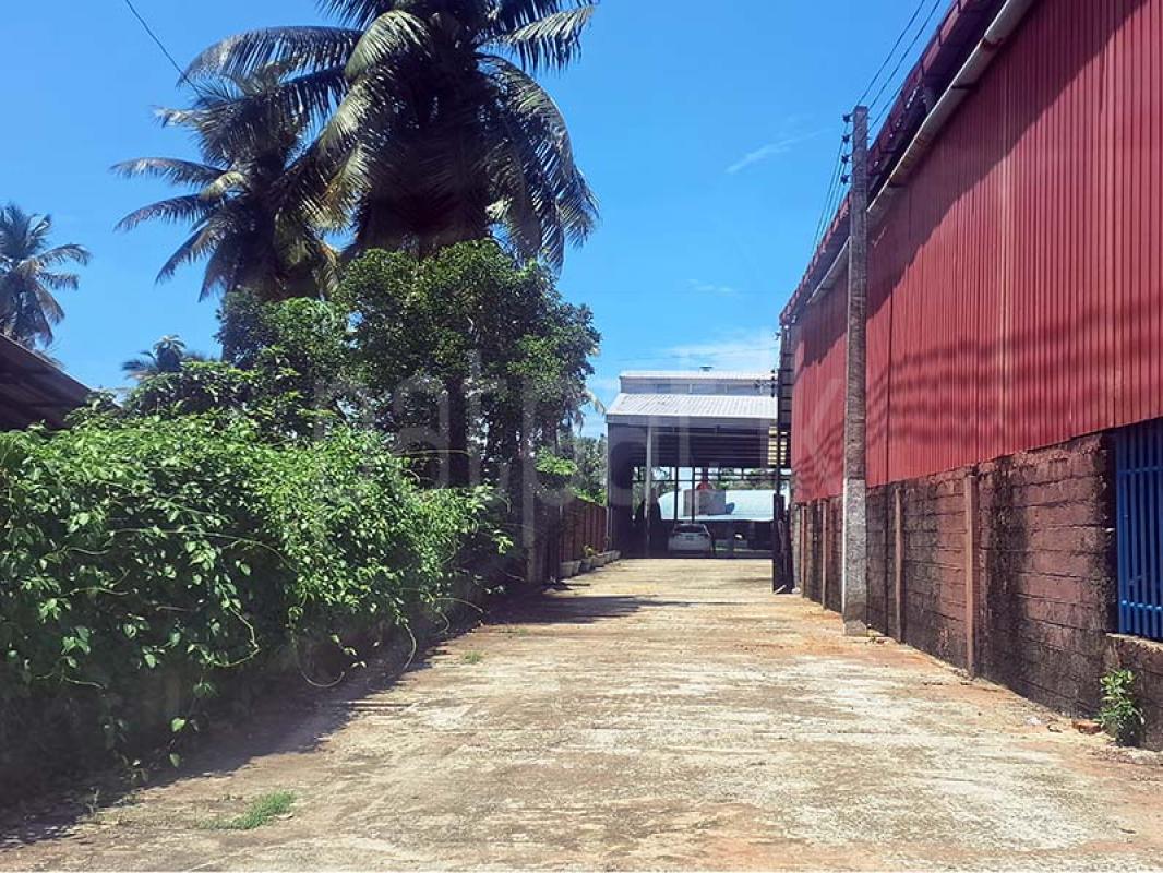 Warehouse / Storage for Sale in Chilaw