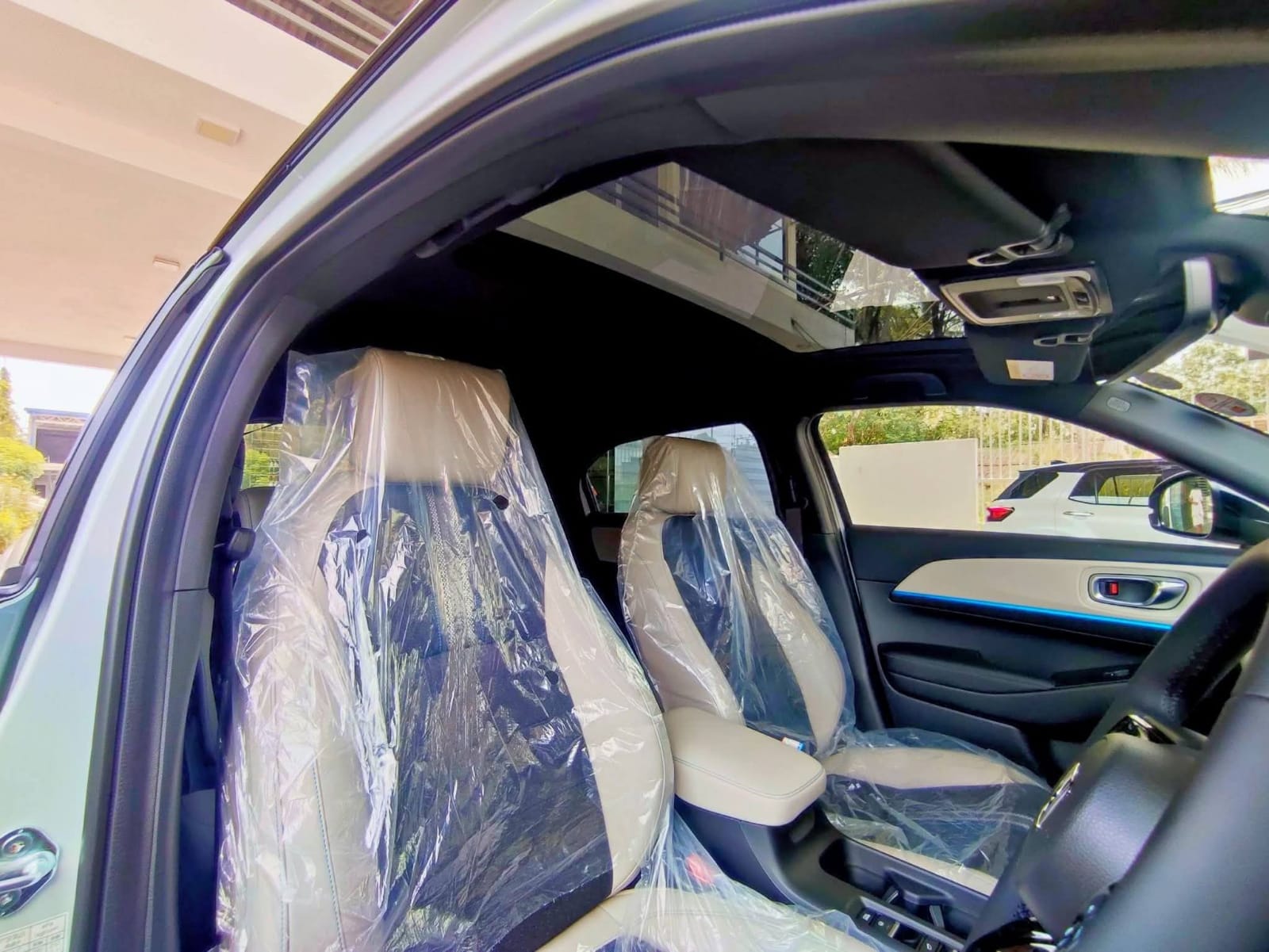 Advertisement image 3