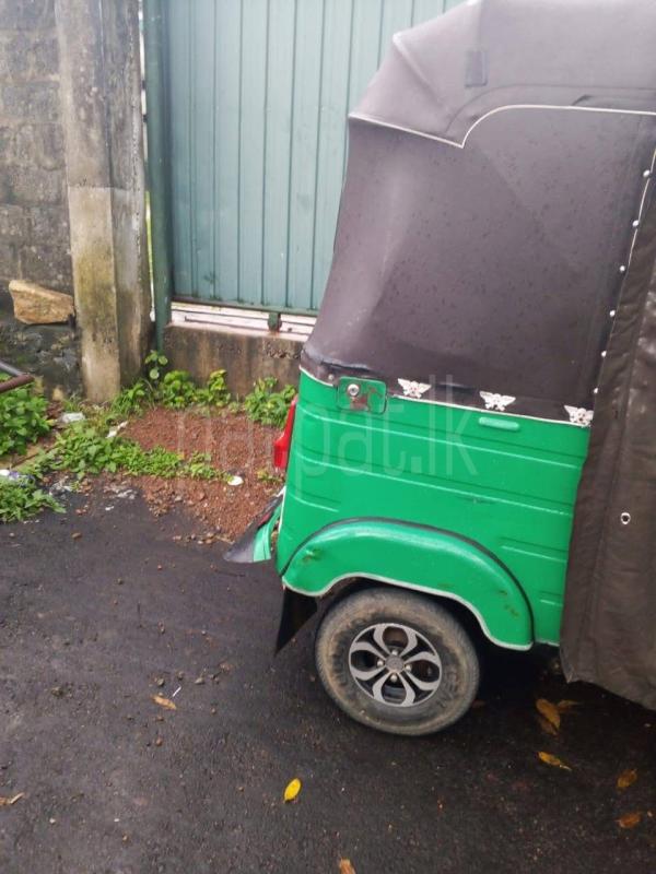 Bajaj 2 stroke 1992 - Used Three wheeler sale in Sri Lanka - patpat.lk