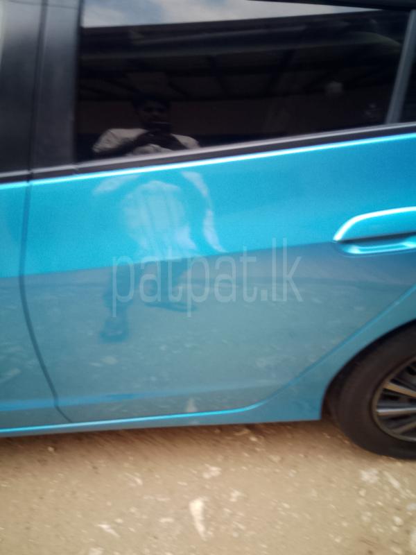 Advertisement image 5