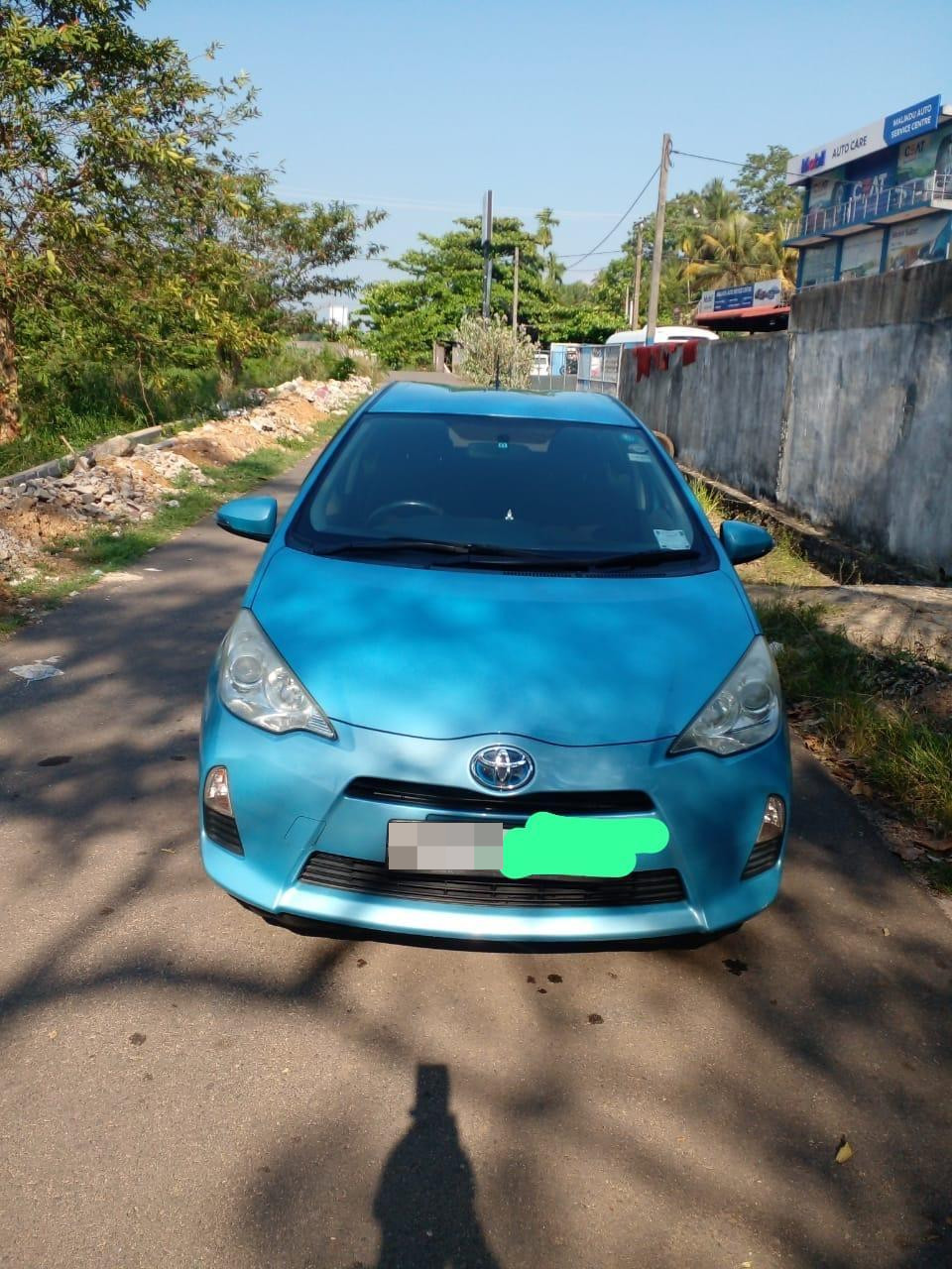 Toyota Aqua 2012 - භාවිතා කරන ලද කාර් sale in Sri Lanka - patpat.lk