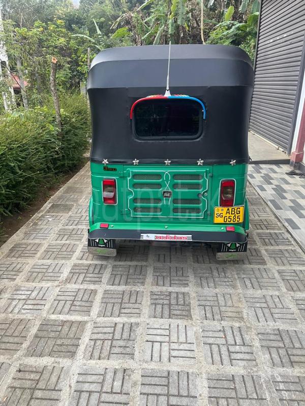 Bajaj 4S C 2016 - Used Three wheeler sale in Sri Lanka - patpat.lk
