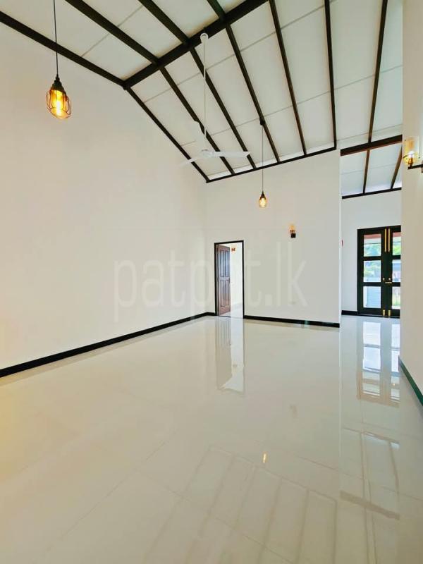 House for Sale in Athurugiriya ads-image-1
