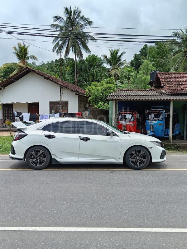 Honda Civic 2018 - Used Car sale in Sri Lanka - patpat.lk