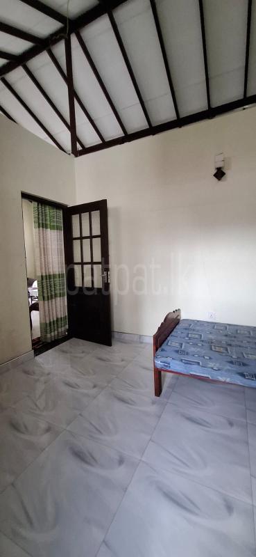 Room for Rent in Kadawatha