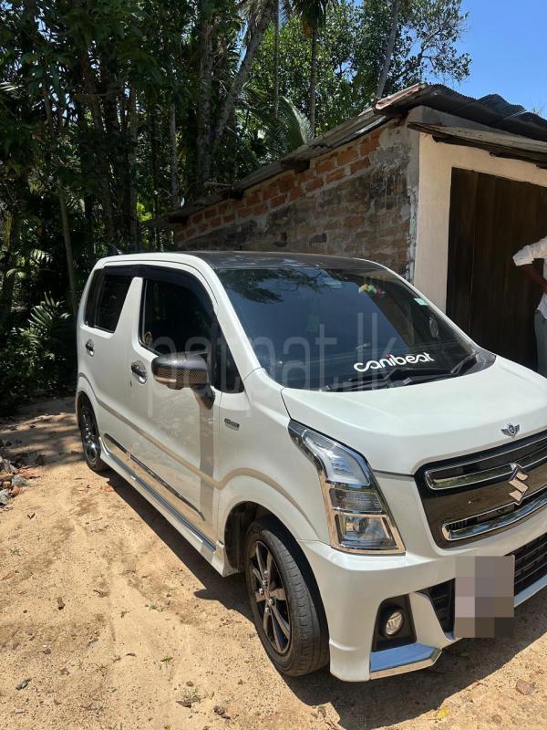 Suzuki Wagon R 2018 - பயன்படுத்தப்பட்டது கார் sale in Sri Lanka - patpat.lk