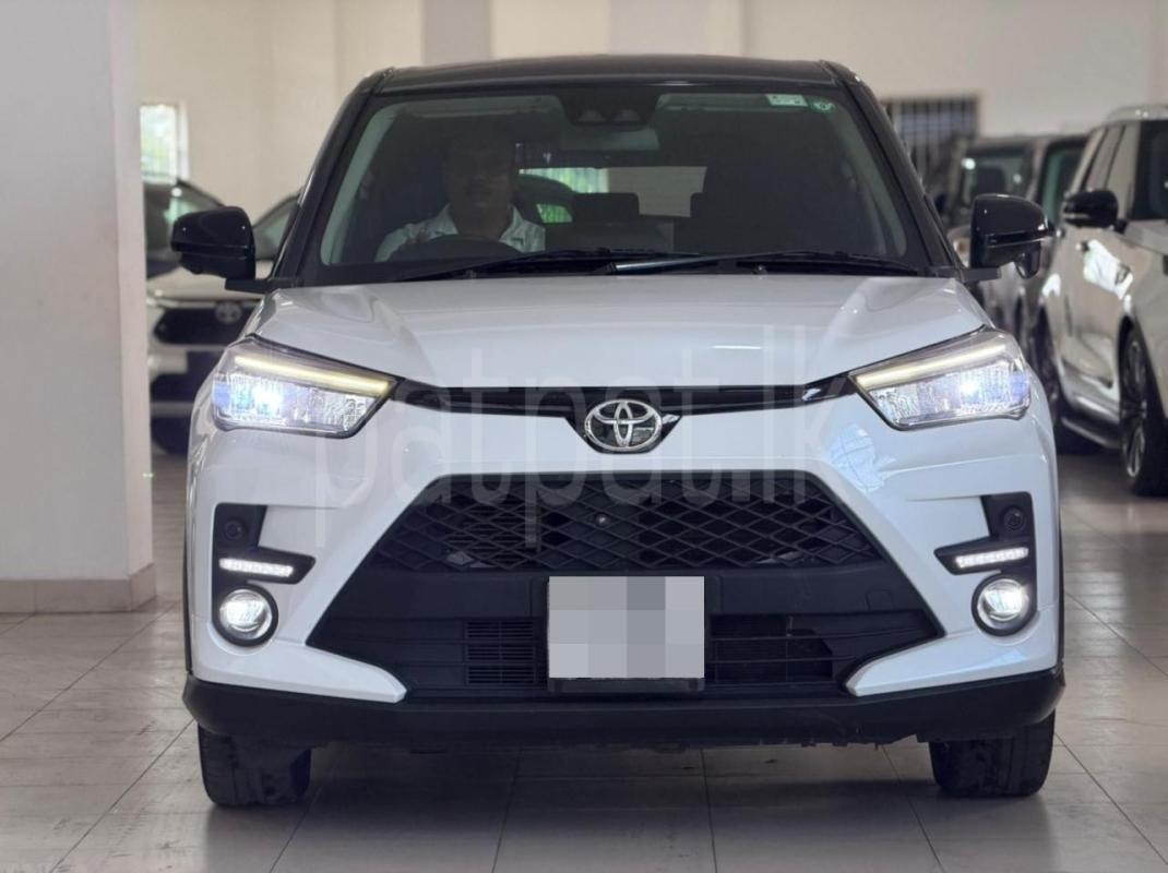 Toyota Raize 2020 - பயன்படுத்தப்பட்டது SUV sale in Sri Lanka - patpat.lk