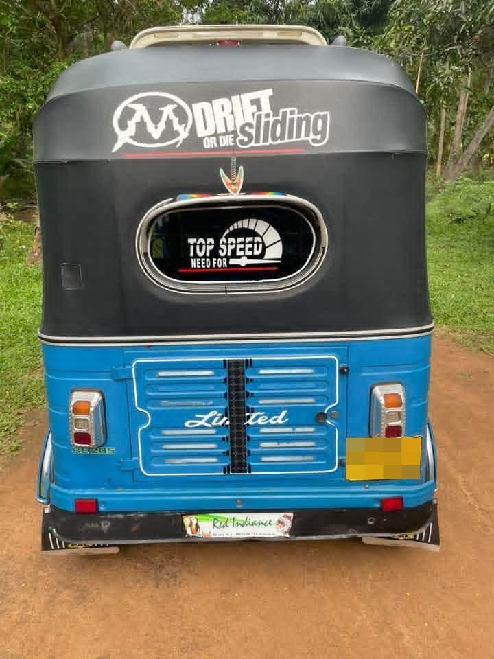 Bajaj Three Wheel 2011 - Used Three wheeler sale in Sri Lanka - patpat.lk