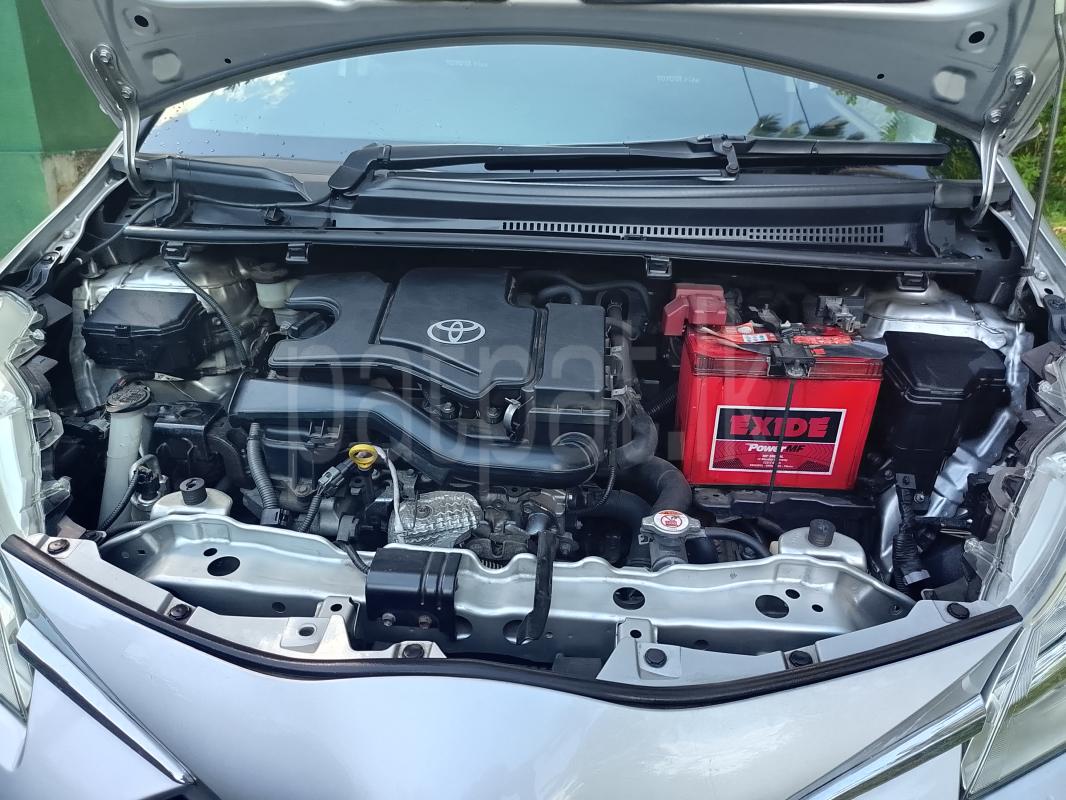 Toyota Vitz 2017 - பயன்படுத்தப்பட்டது கார் sale in Sri Lanka - patpat.lk