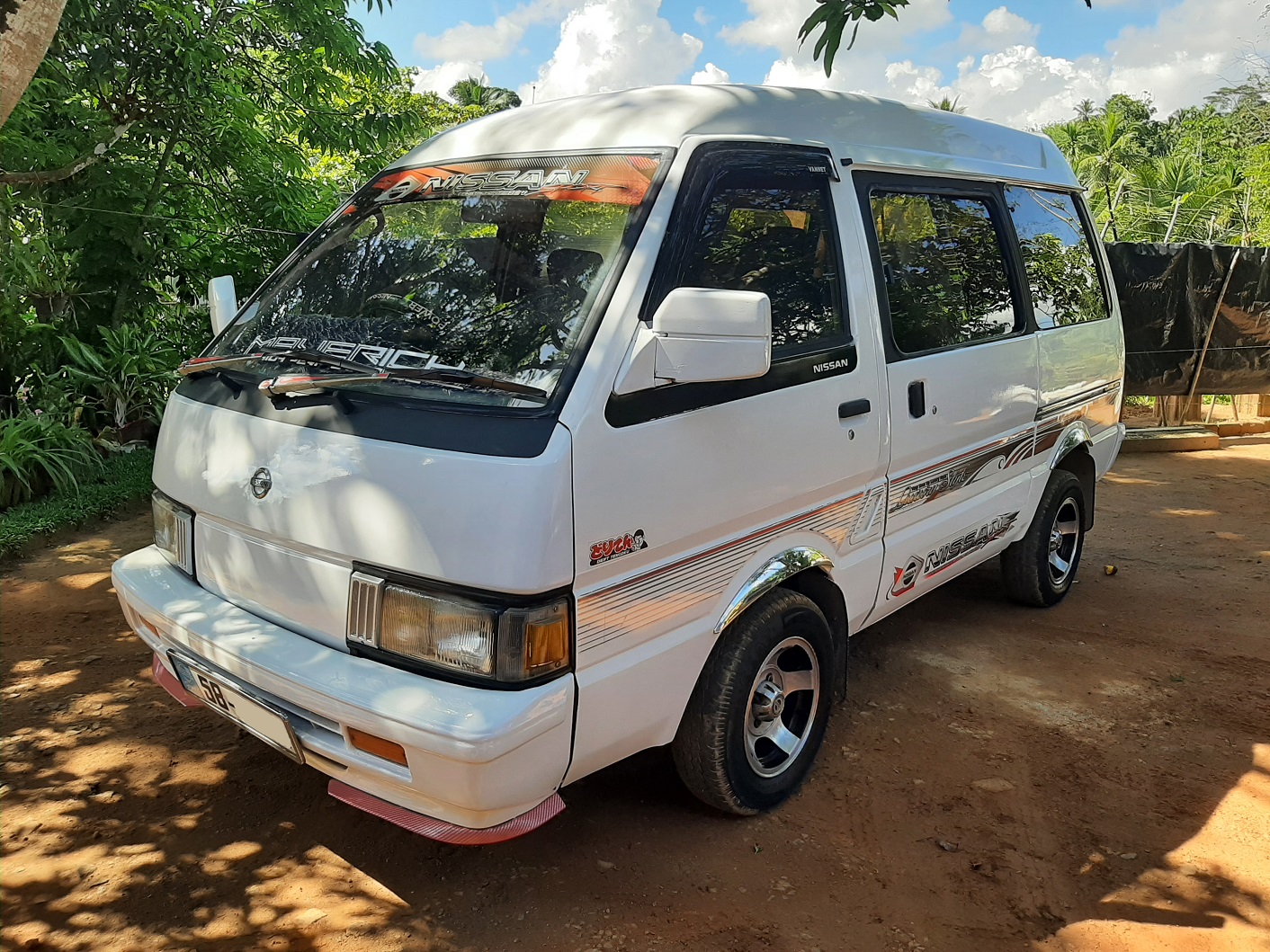 Nissan Vanette 1992 - භාවිතා කරන ලද වෑන් රථය sale in Sri Lanka - patpat.lk