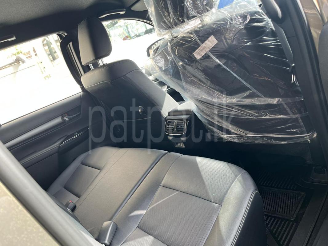 Advertisement image 6