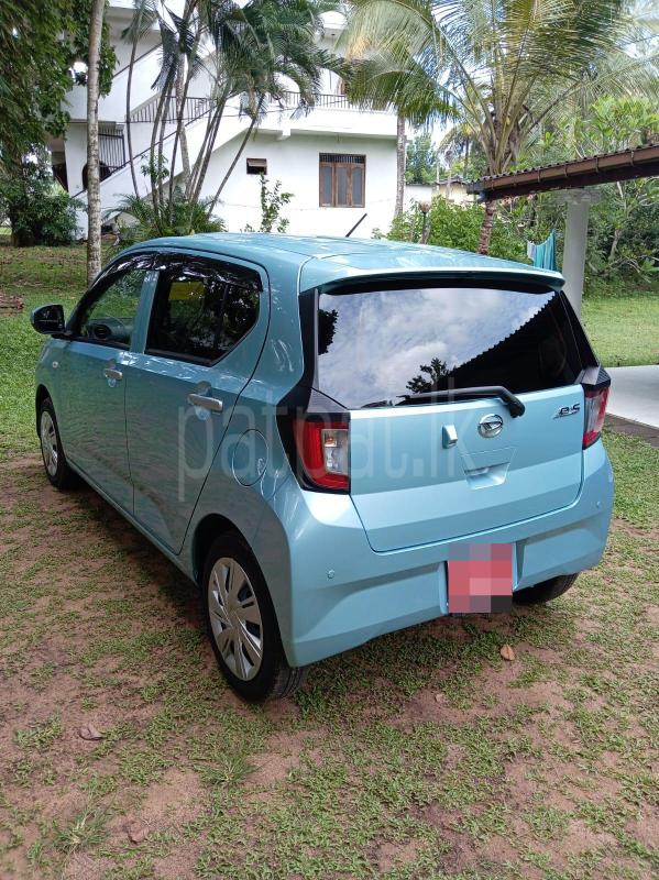 Advertisement image 6