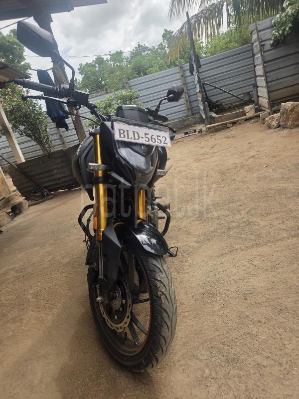 Hero Hunk 2025 - Used Bike sale in Sri Lanka - patpat.lk