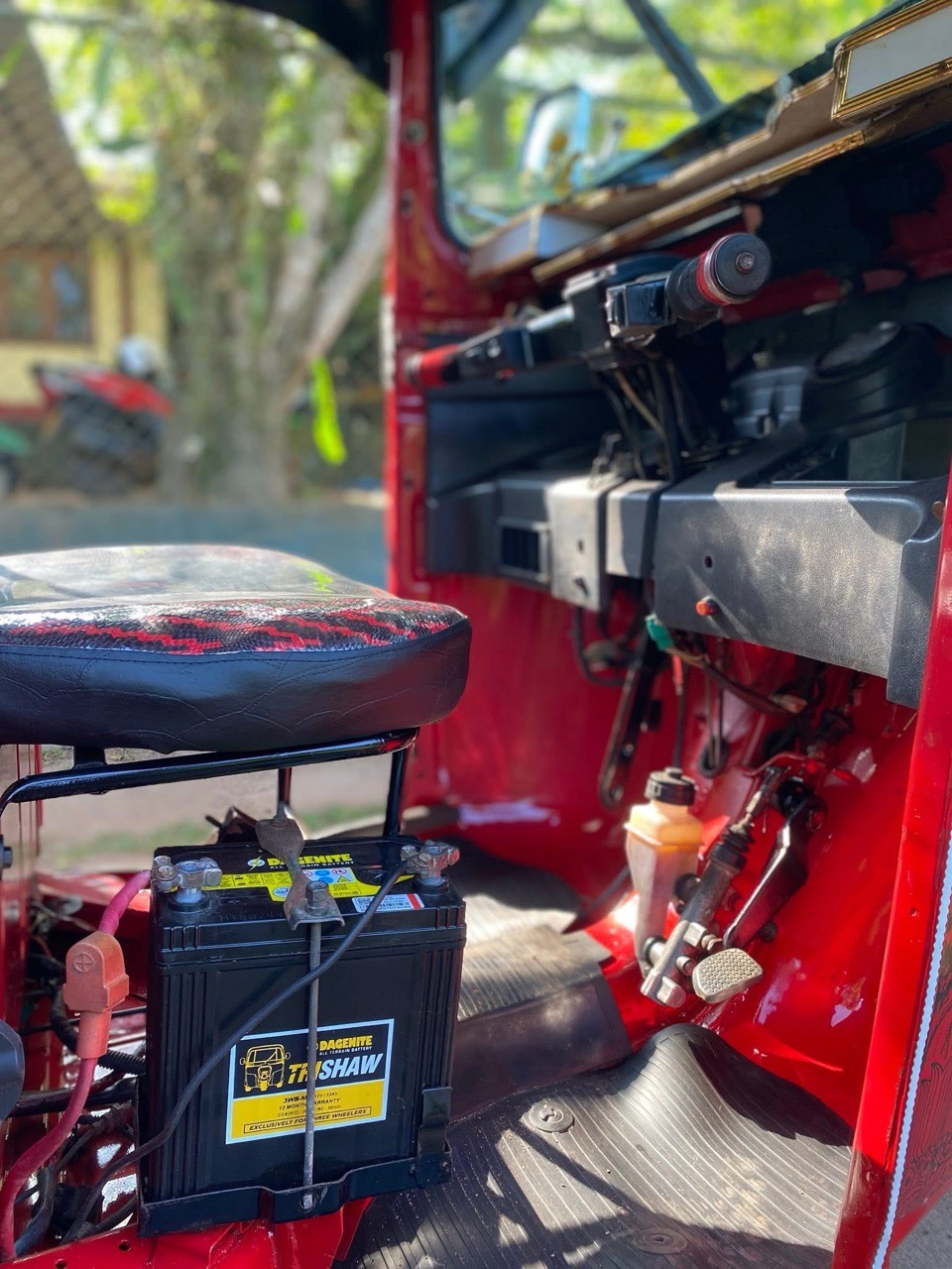 Bajaj Three Wheel 2015 - Used Three wheeler sale in Sri Lanka - patpat.lk