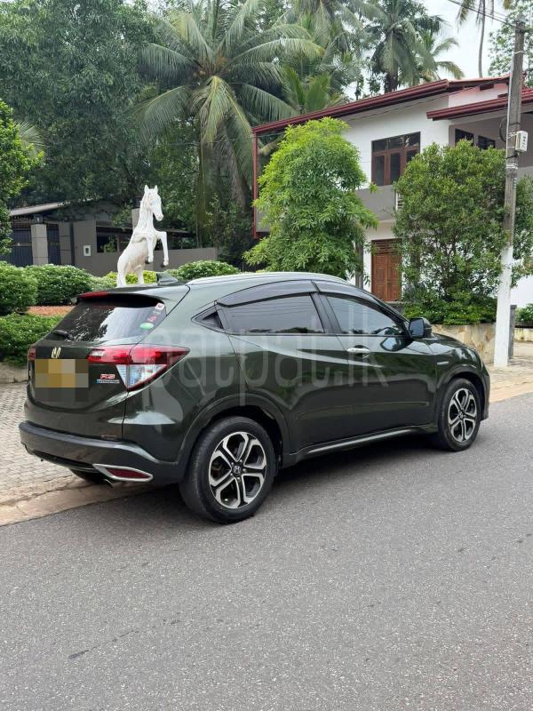 Honda Vezel 2014 - பயன்படுத்தப்பட்டது SUV sale in Sri Lanka - patpat.lk