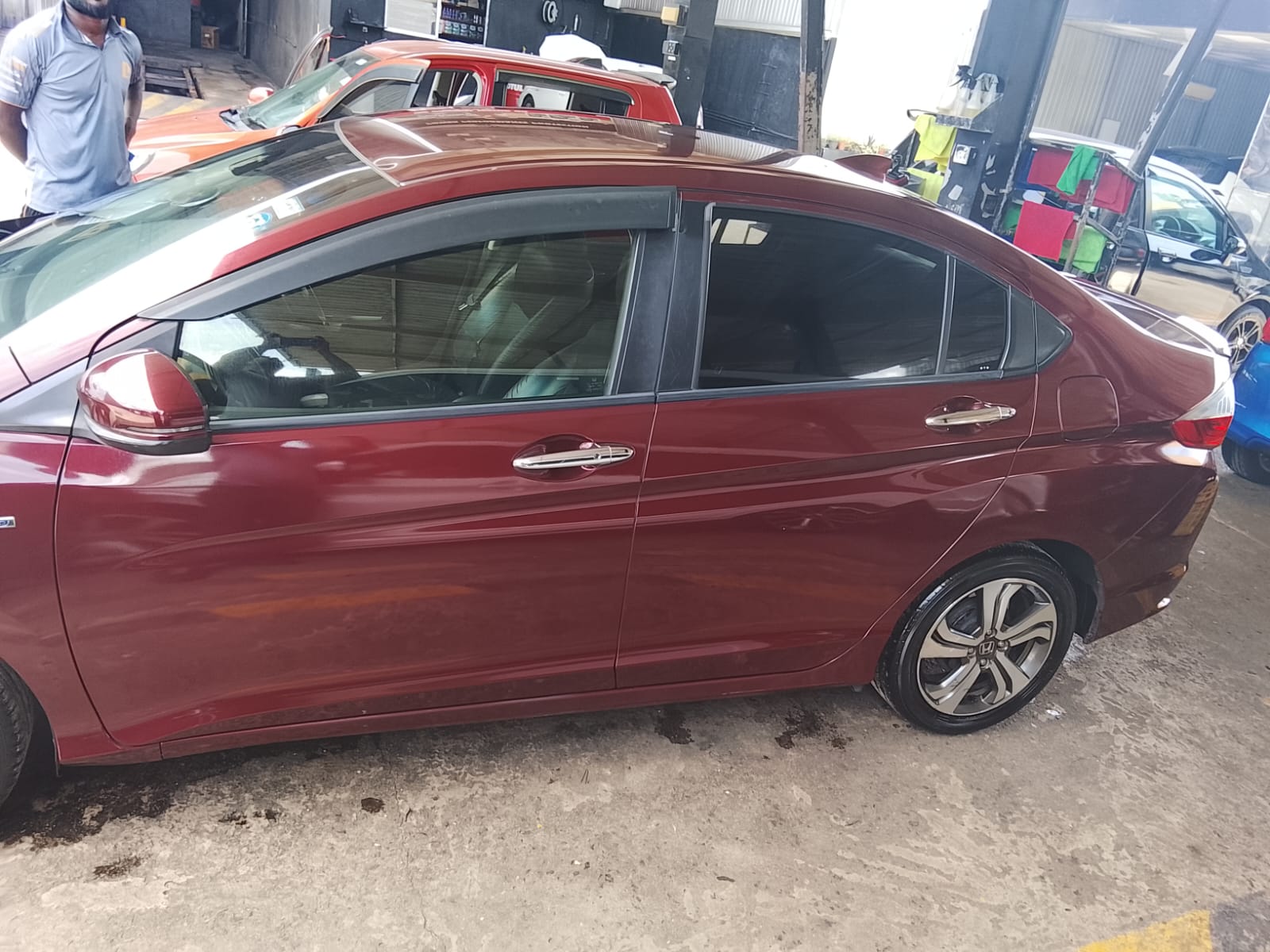 Honda Grace 2014 - பயன்படுத்தப்பட்டது கார் sale in Sri Lanka - patpat.lk