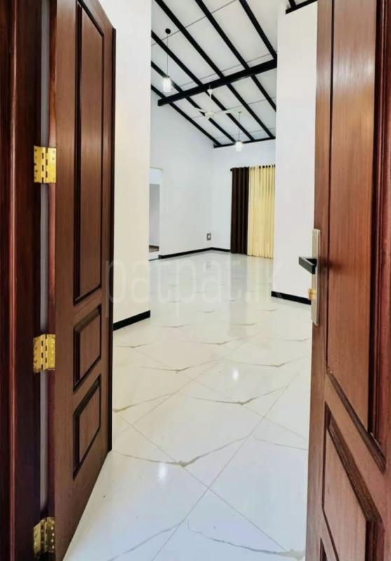 House for Sale in Moragahahena